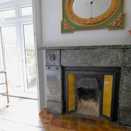 Quirky Spacious Ground Floor Victorian Garden Flat Вортінг Екстер'єр фото